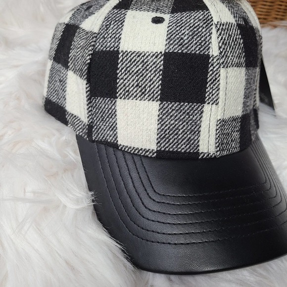 Angela & William Pink Suede Pom Pom Cap - Picture 5 of 10